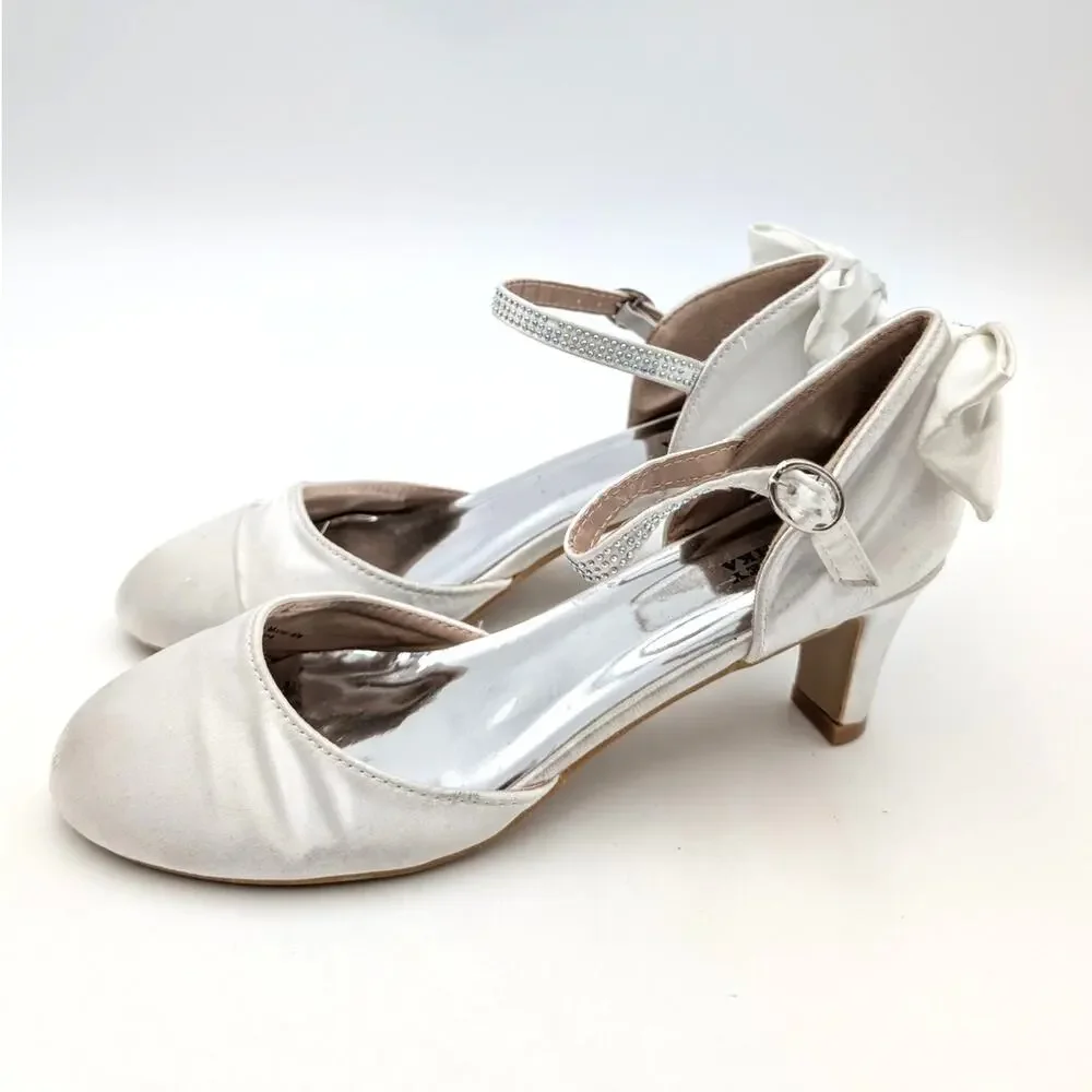 Badgley Mischka Slip-On Heel Dress Shoes Girls' White Satin Size US5